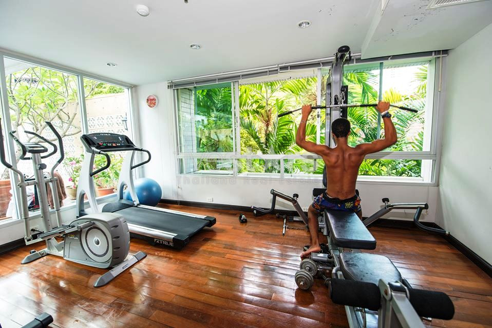 1 bedroom apartment for rent in Sathorn near BTS Chongnonsi, photo 13