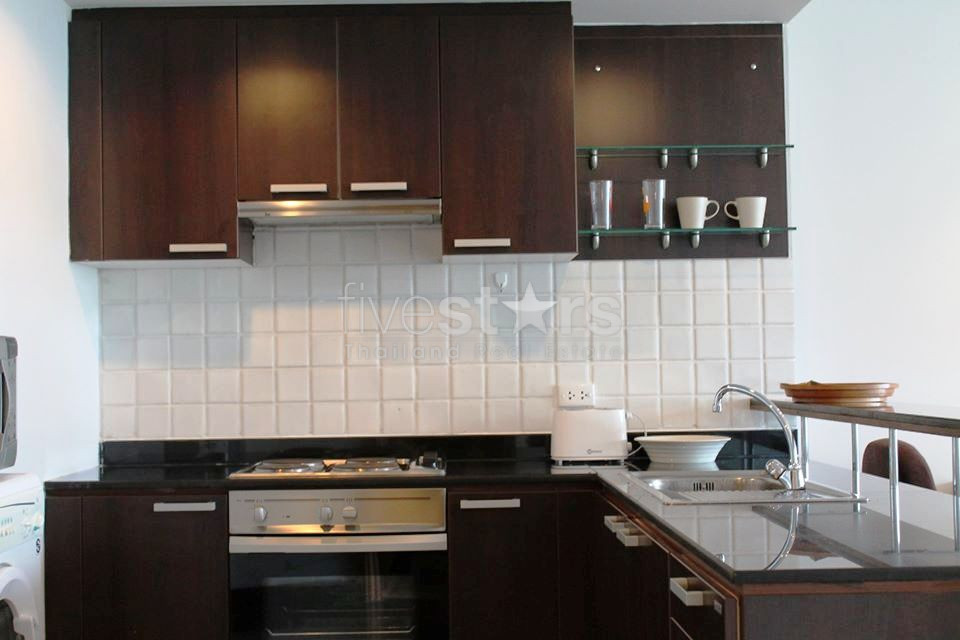 1 bedroom apartment for rent in Sathorn near BTS Chongnonsi, photo 6