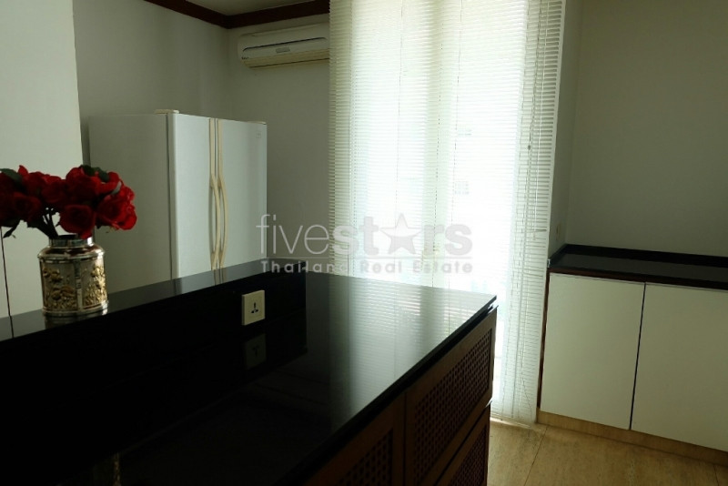 3 bedroom low rise apartment for rent on Sathorn, photo 12