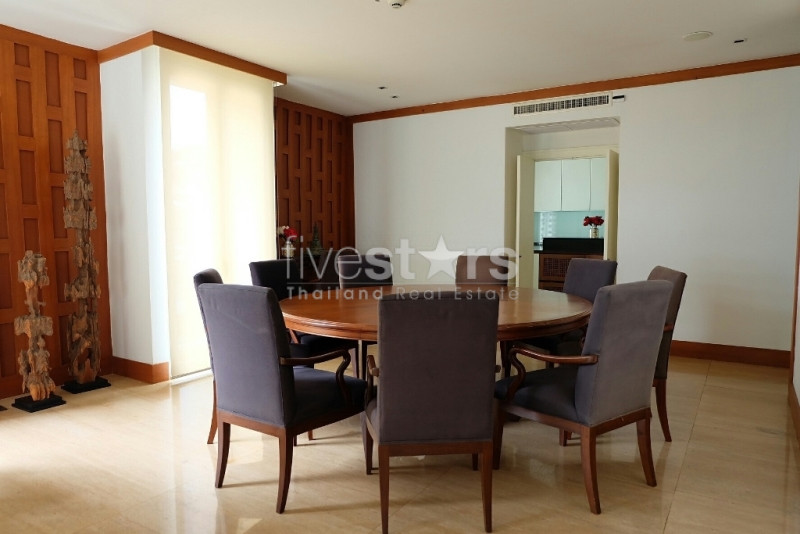 3 bedroom low rise apartment for rent on Sathorn, photo 3