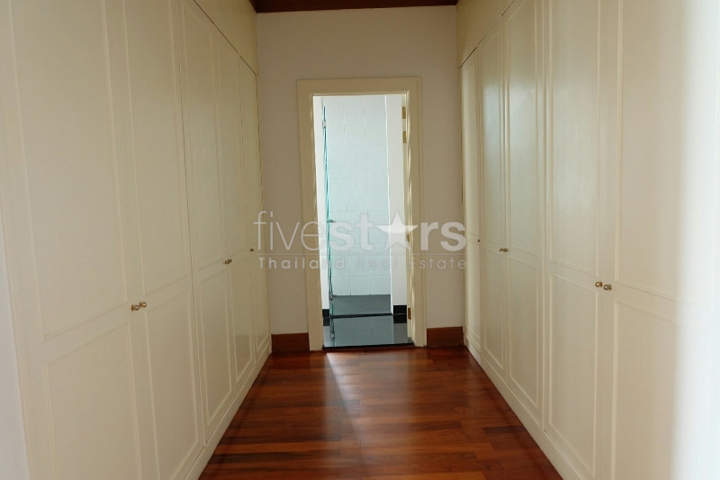 3 bedroom low rise apartment for rent on Sathorn, photo 12
