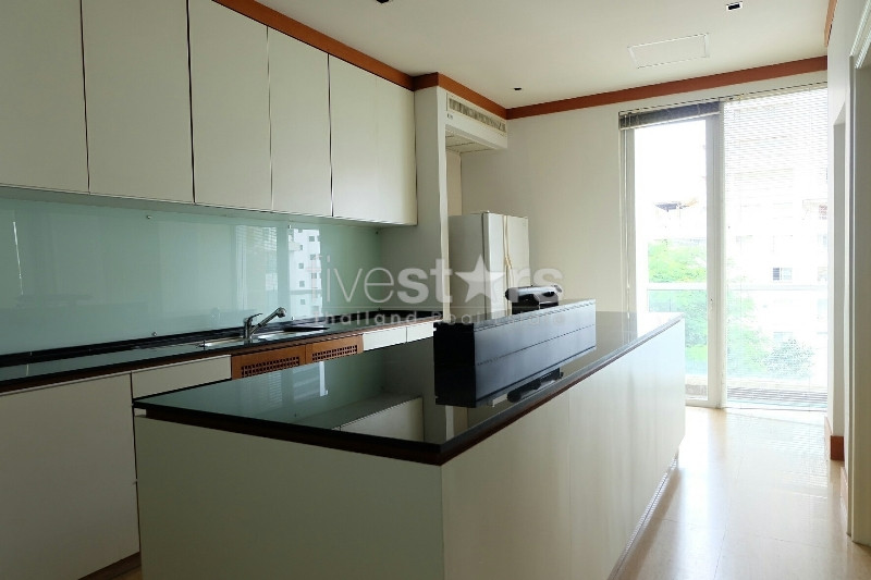 3 bedroom low rise apartment for rent on Sathorn, photo 7