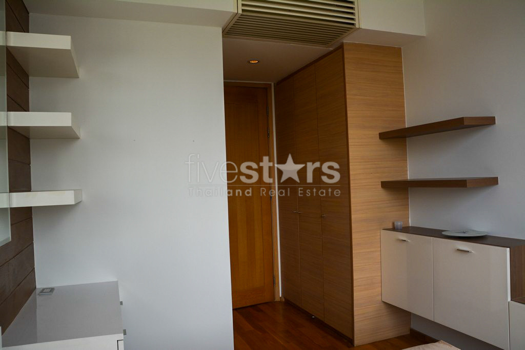 Spacious 3-bedroom condo close to BTS Chong Nonsi, photo 15