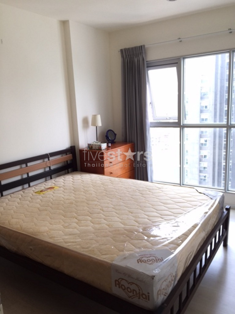 2-bedroom condo for sale on Sathorn – Narathiwas, photo 2