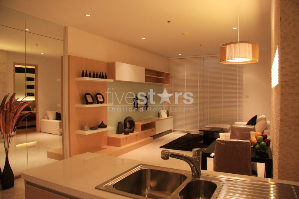 1 bedroom spacious condo for rent on Sathorn, photo 2