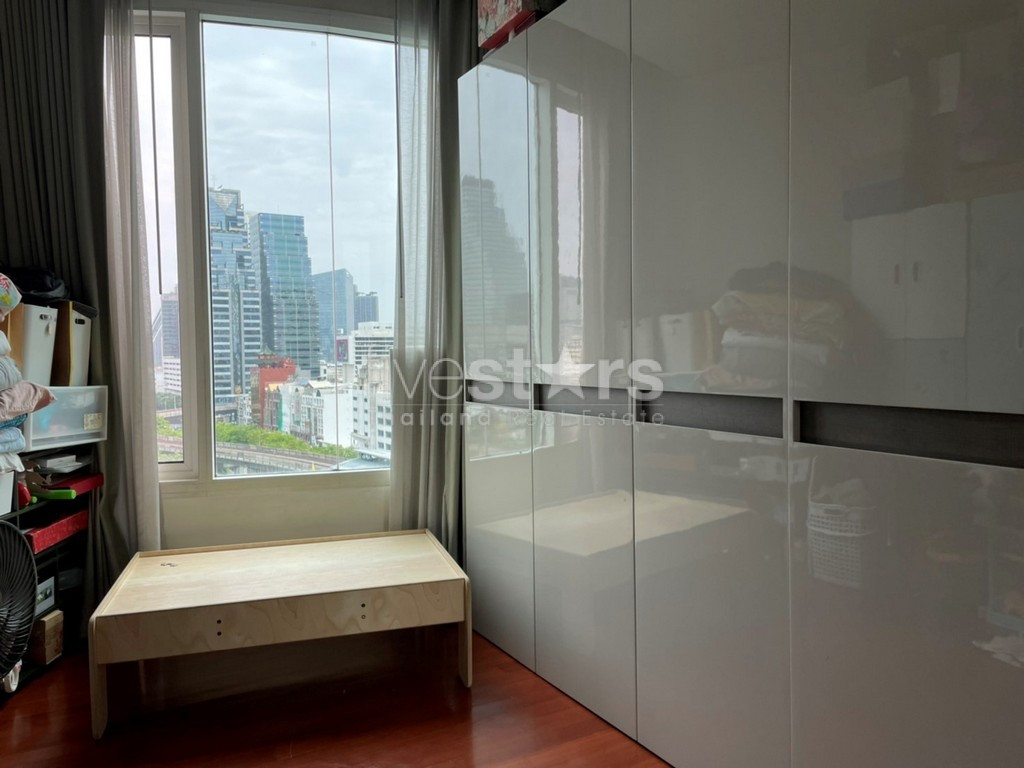 2-bedroom spacious condo for sale close to BTS Chong Nonsi, photo 15