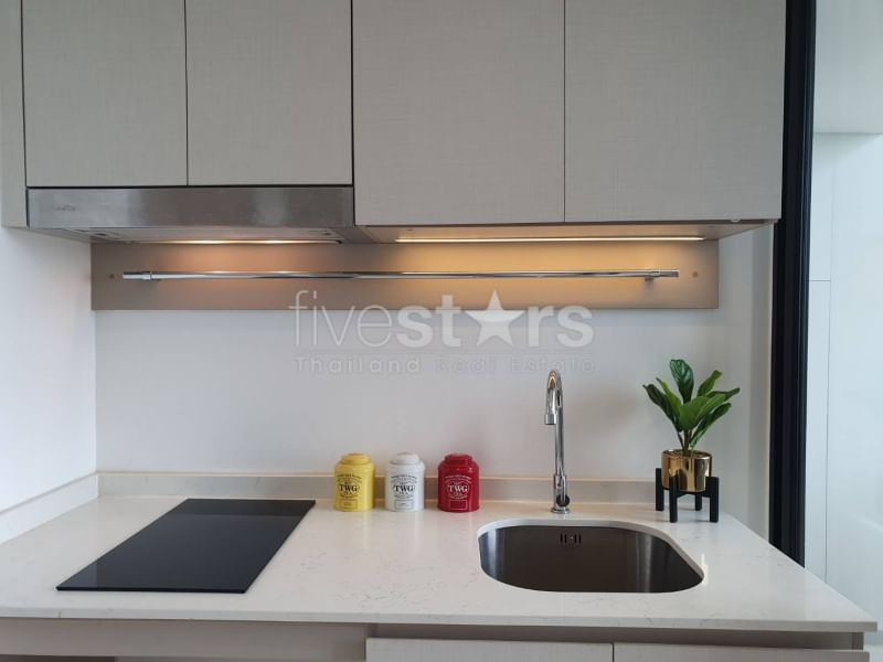 1-Bedroom Duplex for Rent Near BTS Chong Nonsi, photo 4