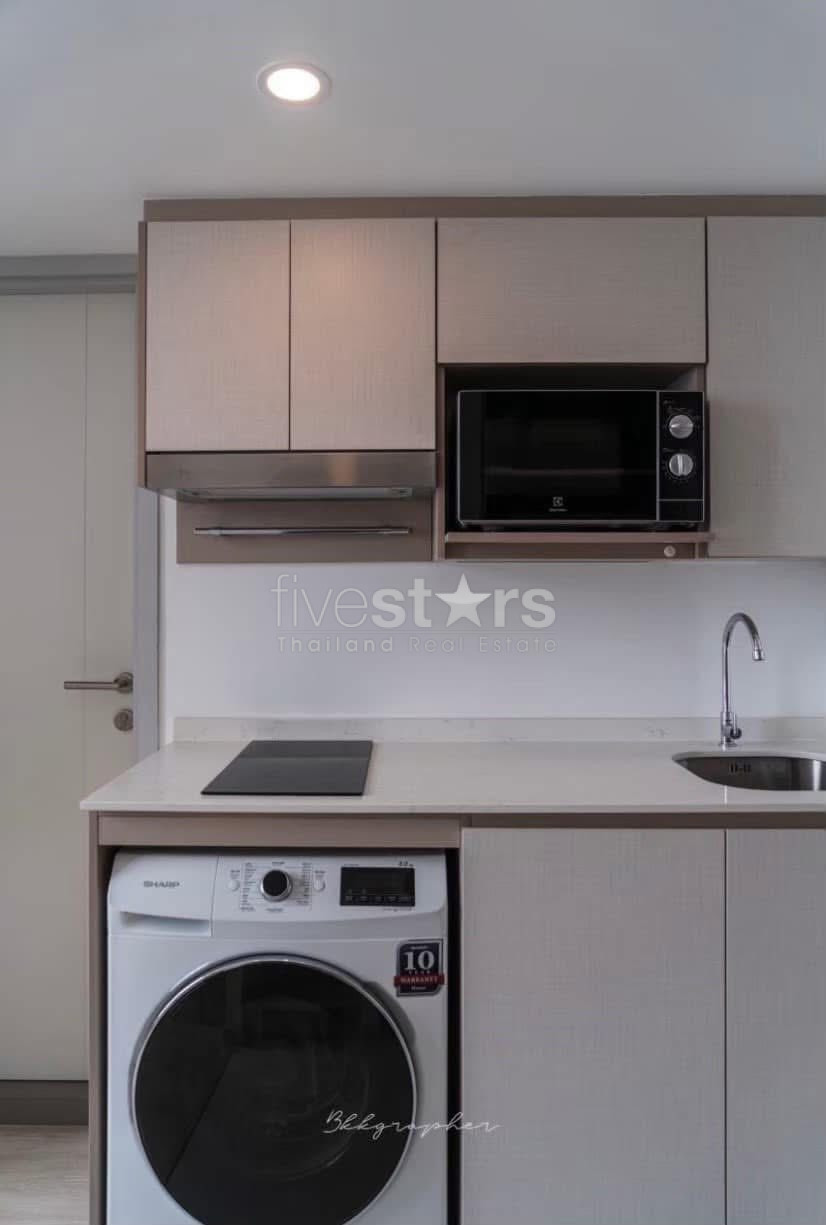 1-Bedroom duplex for rent in Chong Nonsi, Sathorn, photo 5