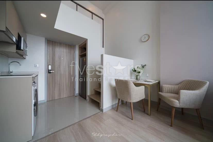 1-Bedroom duplex for rent in Chong Nonsi, Sathorn, photo 3