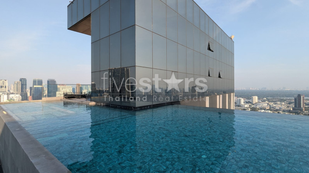 1-bedroom duplex + office room for rent near BTS Chong Nonsi., photo 12