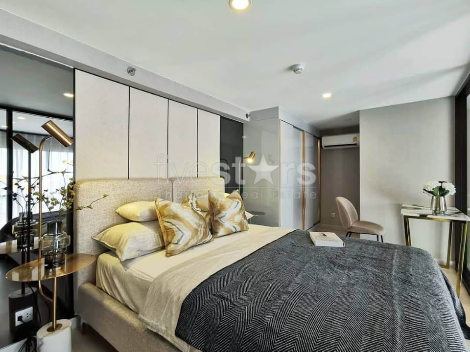 Appartement duplex de 1 chambre à louer proche du BTS Chong Nonsi, photo 8
