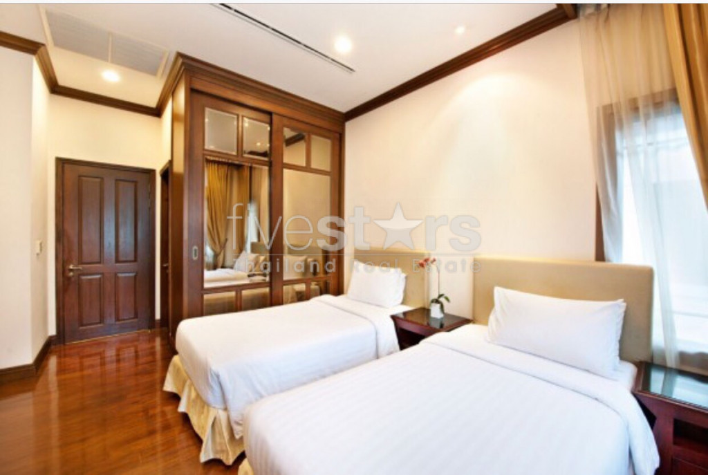 4-bedroom exclusive property with private pool in Sathorn, photo 10