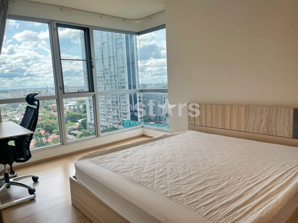 2-bedroom spacious condo for sale in Onnut, photo 4
