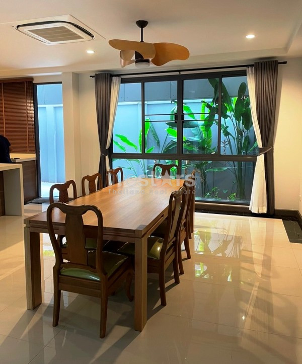 4 bedrooms house in compound for rent in Lasal, photo 2