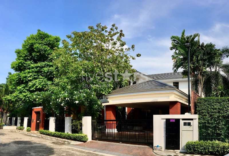 5-bedroom Single house for sale on Pattanakarn