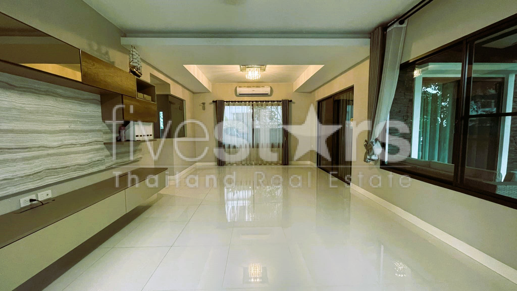 Detached house 4 - Bedroom for sale in Bangna, photo 6