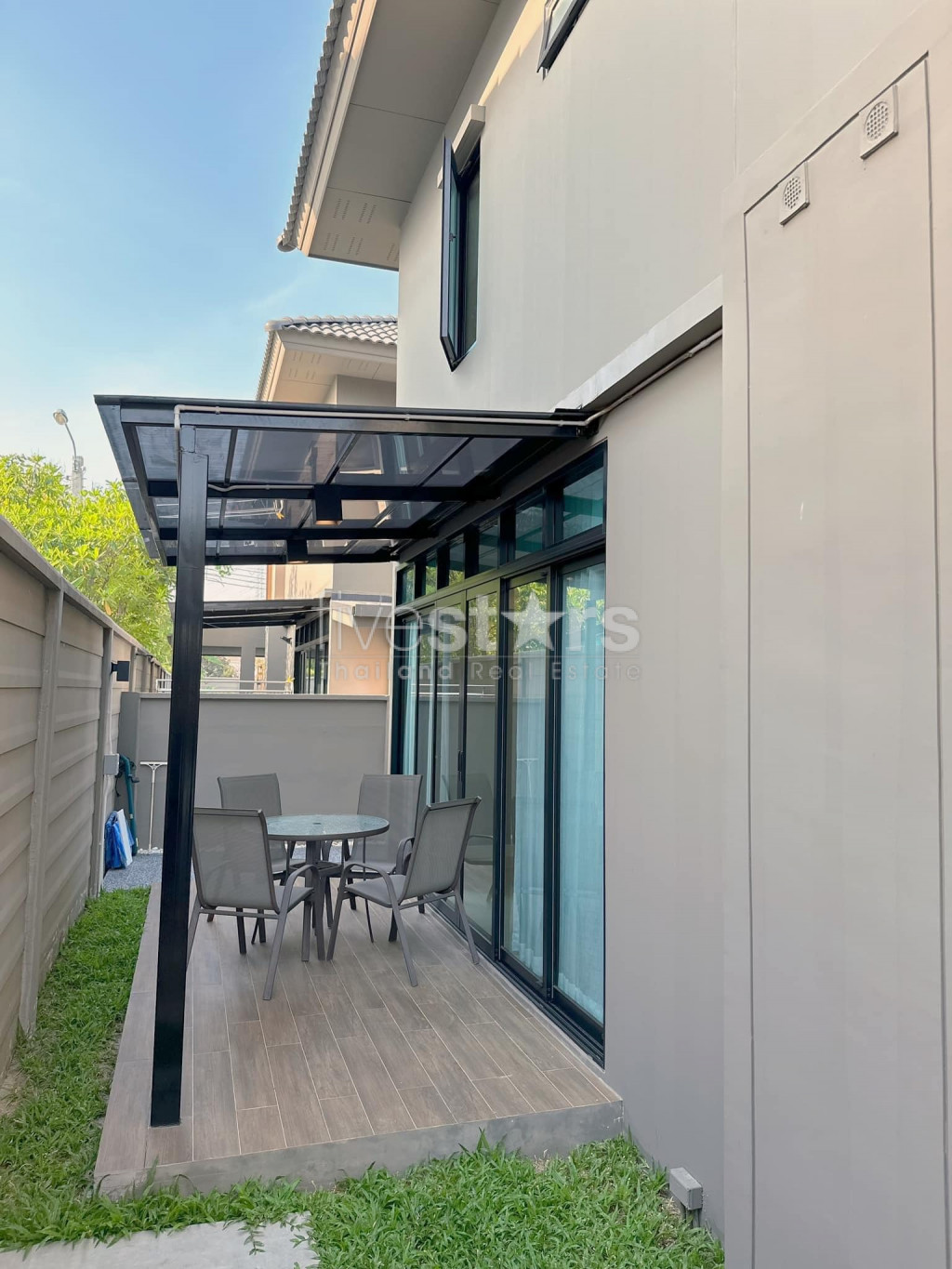 Maison individuelle moderne de 4 chambres à louer sur Bangna, photo 11