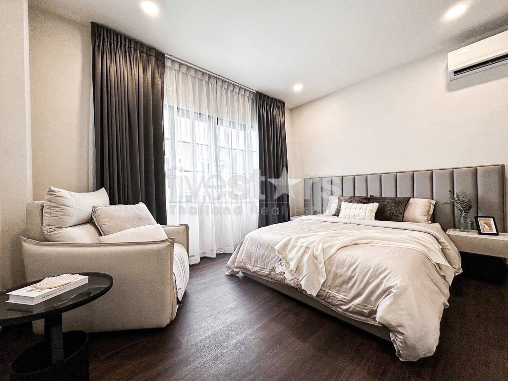 Luxury 4-Bedroom Detached House for Rent in Bangna, photo 7