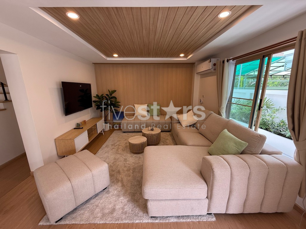3-bedroom house for sale with private pool in Onnut area, photo 7