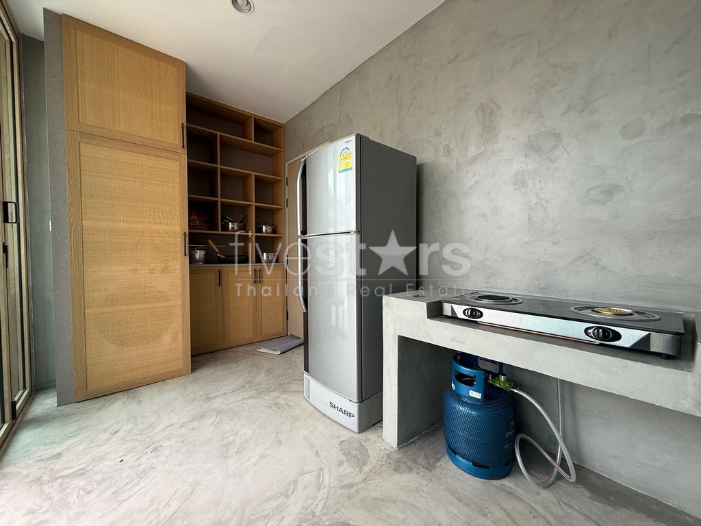3-bedroom house for sale with private pool in Onnut area, photo 10