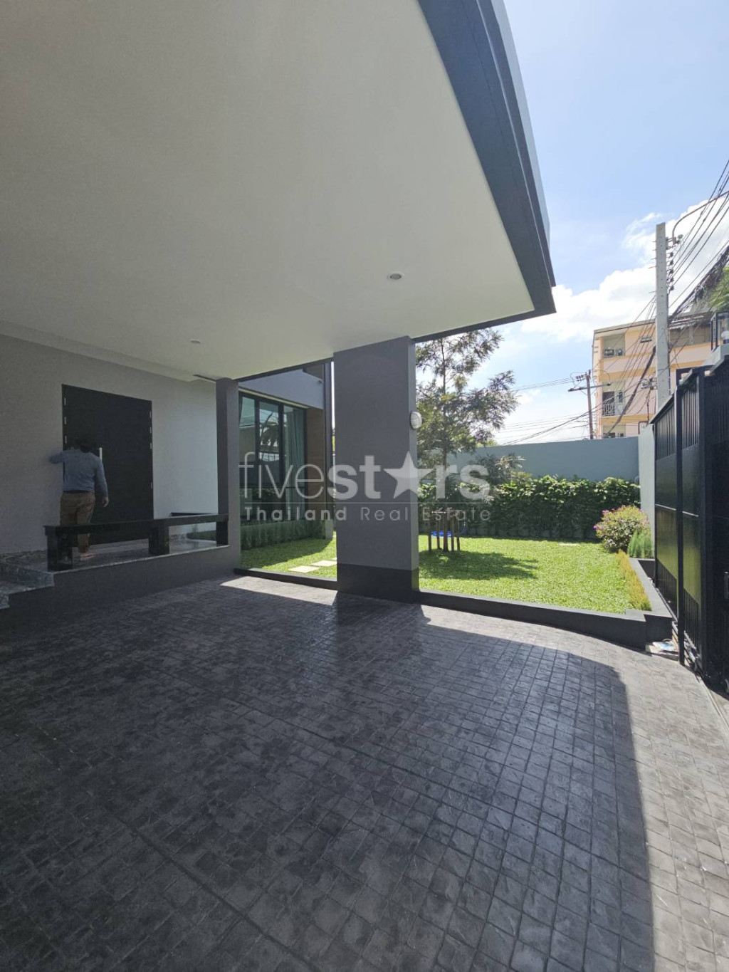 Private 4-bedroom pool villa for rent in Onnut, photo 9