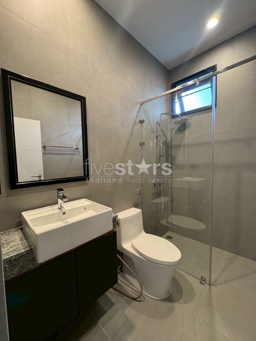 Private 4-bedroom pool villa for rent in Onnut, photo 17