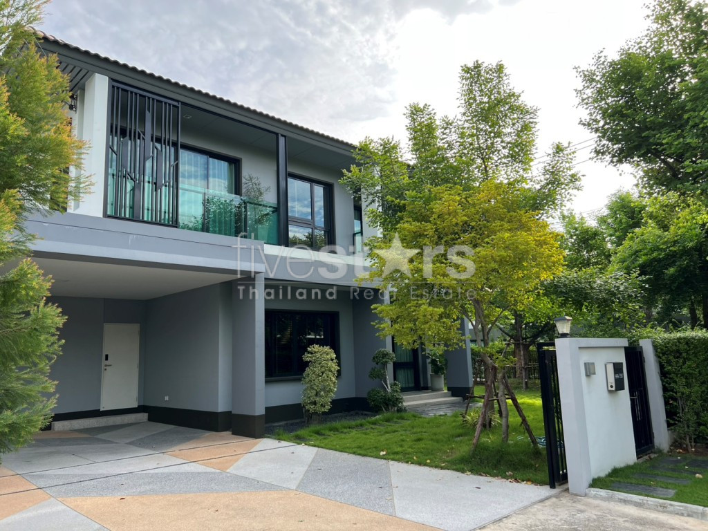 Burasiri Wongwaen–Onnut | House for Sale in a Secure Compound, photo 4