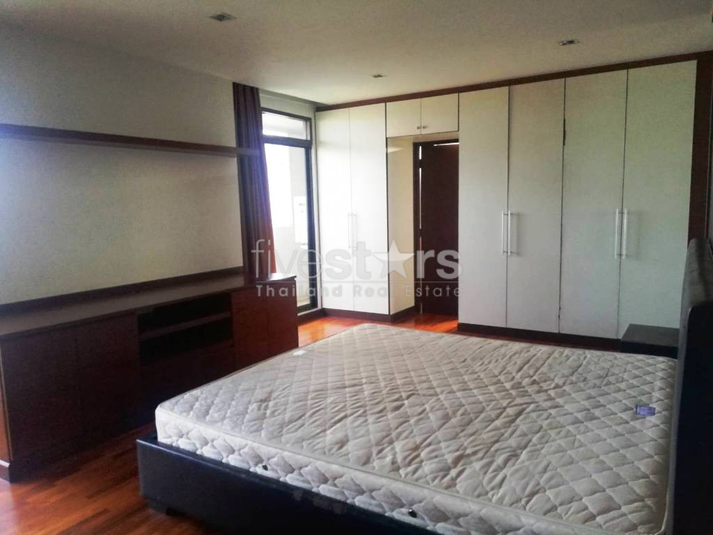 Grand condo de 2 chambres à louer près du BTS Onnut, photo 6