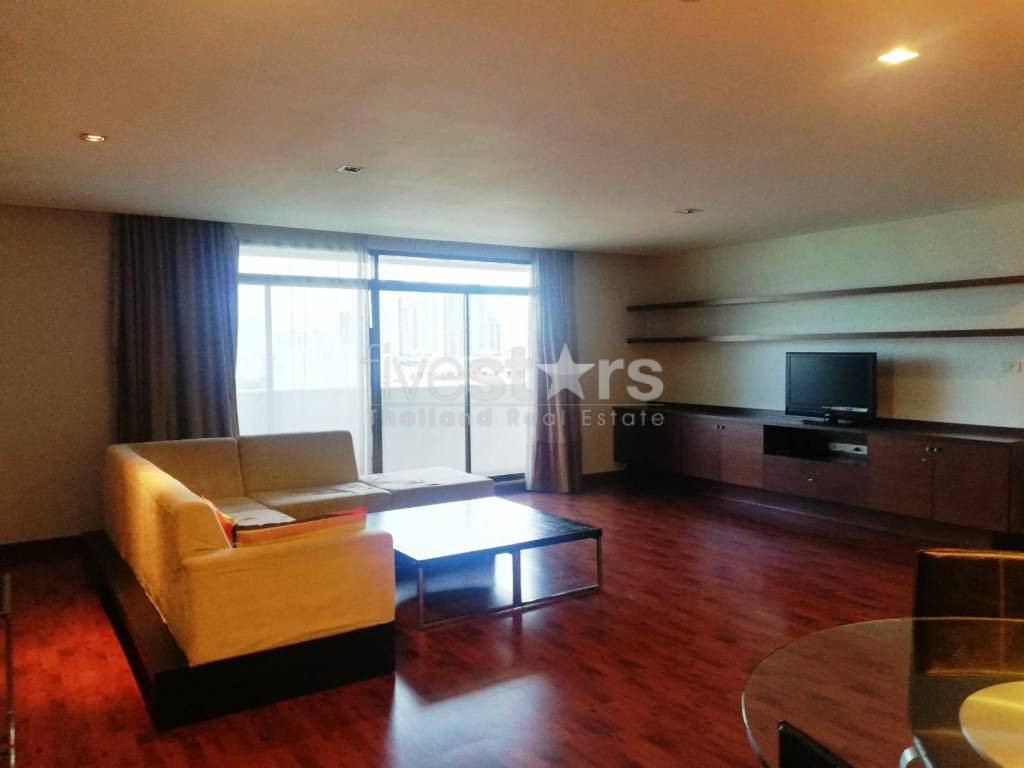 Grand condo de 2 chambres à louer près du BTS Onnut, photo 3