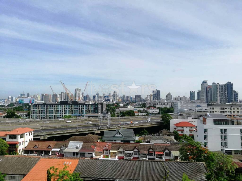 Grand condo de 2 chambres à louer près du BTS Onnut, photo 15