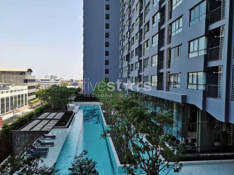 Appartement neuf de 2 chambres proche du BTS Bangchak, photo 11