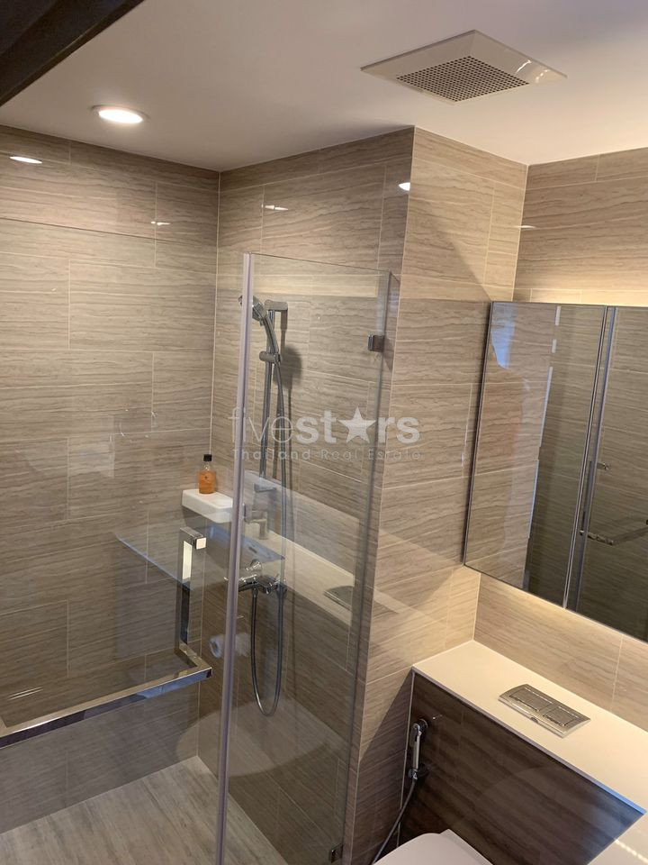 Modern 2 bedrooms condo for rent near BTS Punnawithi, photo 8
