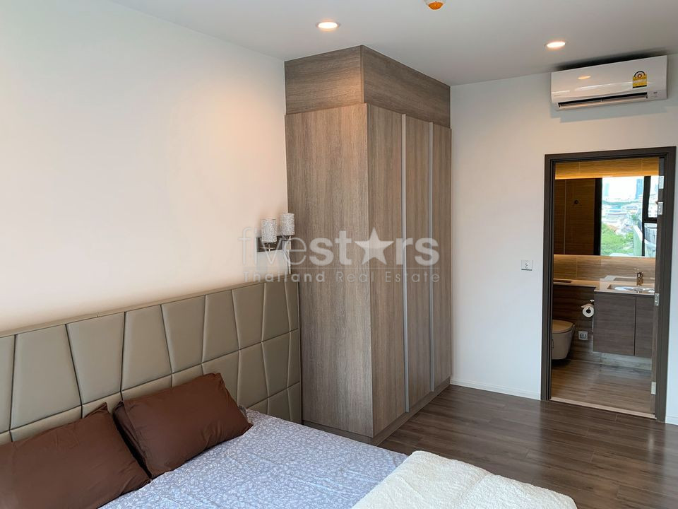Modern 2 bedrooms condo for rent near BTS Punnawithi, photo 4