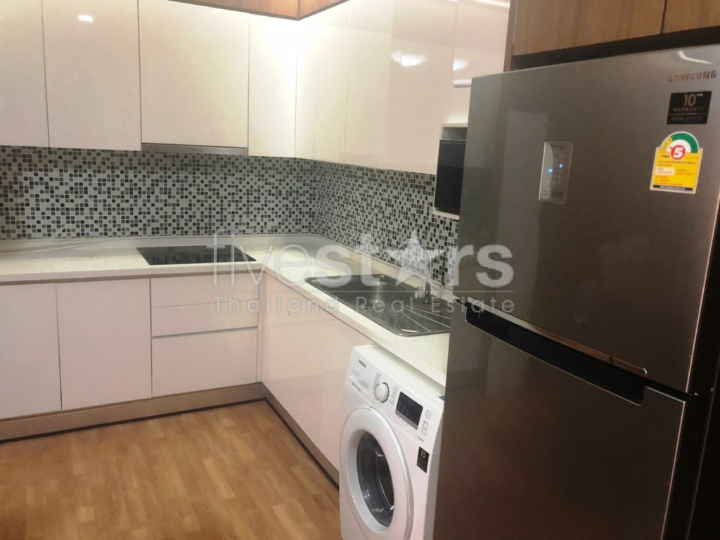 3-bedroom duplex condo for sale close to BTS Bang Na, photo 10