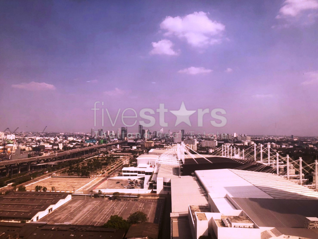 3-bedroom duplex condo for sale close to BTS Bang Na, photo 3