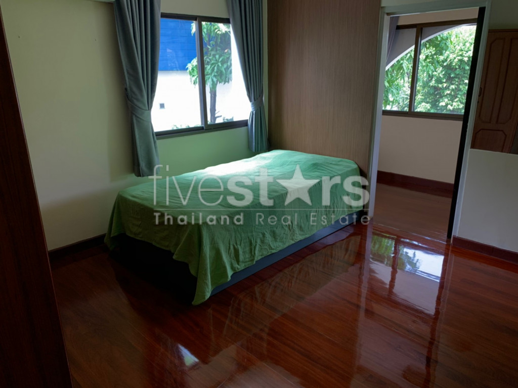 House with private garden 4 bedrooms for rent in Onnut, photo 10