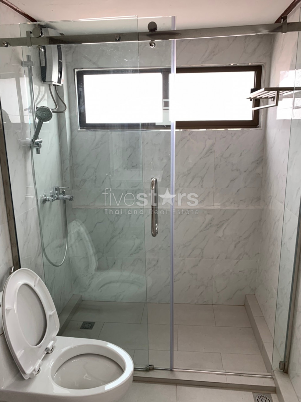 House with private garden 4 bedrooms for rent in Onnut, photo 16