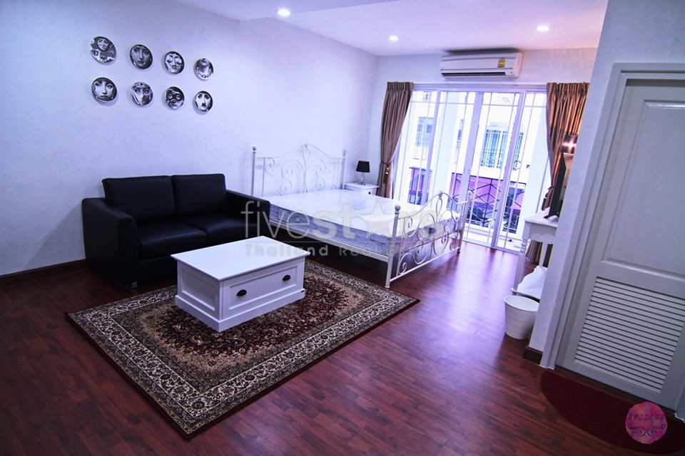 Town house in compound 4 bedrooms for rent near BTS Bangchak, photo 11