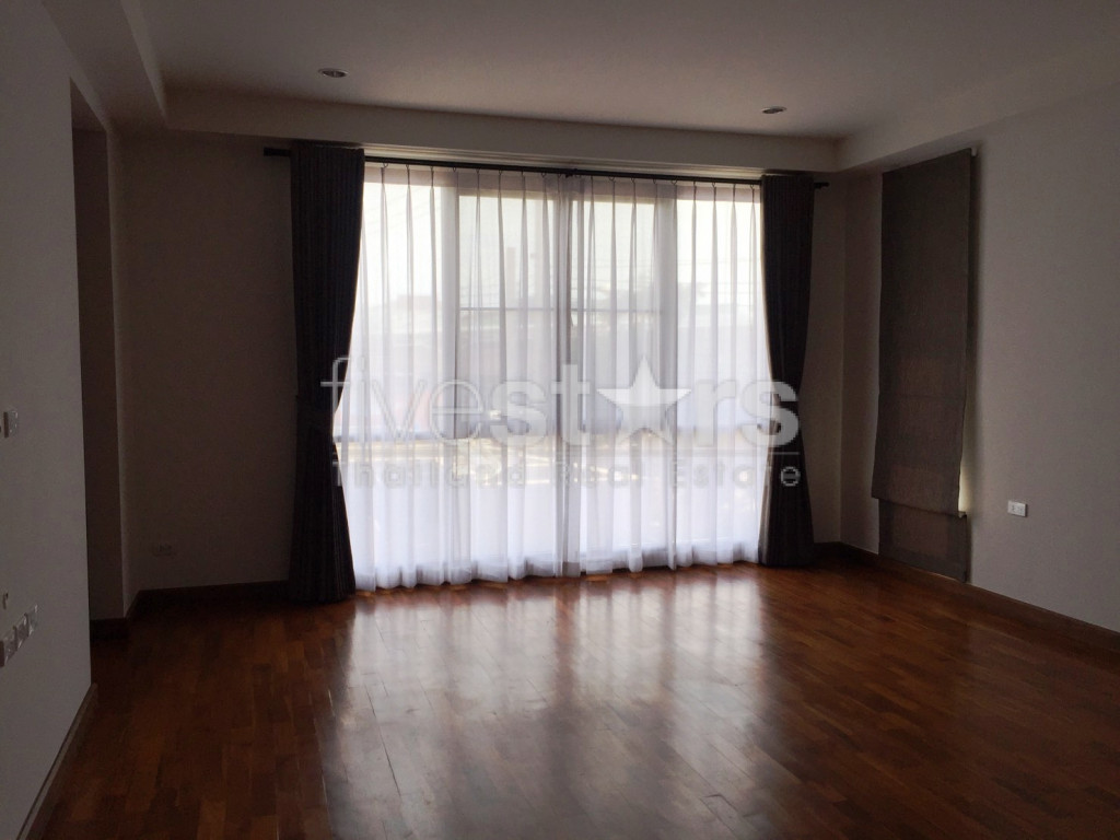 5 bedrooms house for rent near Bangkok Pattana School, photo 8