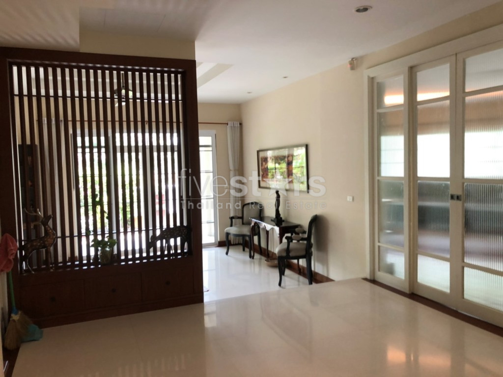 3 bedroom house with garden & pet friendly for rent in Onnut area, photo 9