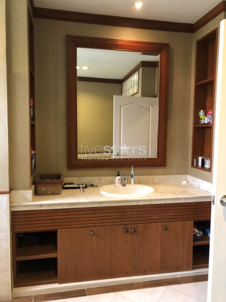 3 bedroom house with garden & pet friendly for rent in Onnut area, photo 11
