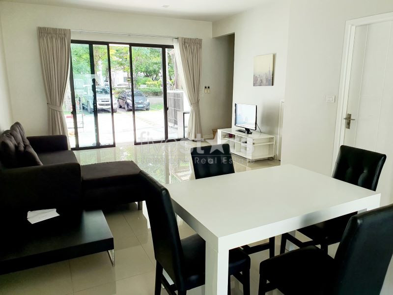 Maison de ville de 3 chambres à louer à Bangna, photo 17