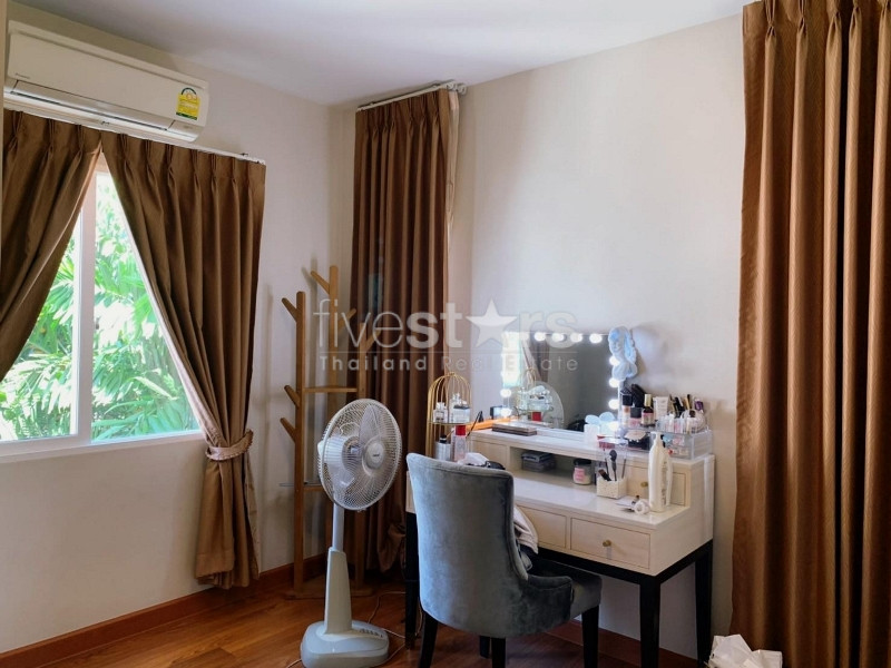 4 bedroom house for sale at Onnut-Wongwan, photo 15