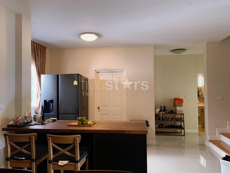 4 bedroom house for sale at Onnut-Wongwan, photo 11