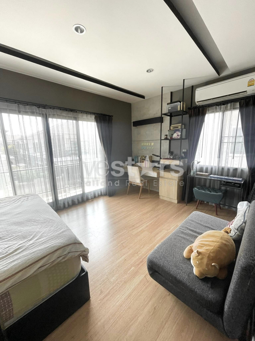 Modern House 4-Bedroom for sale on Pattanakarn, photo 8