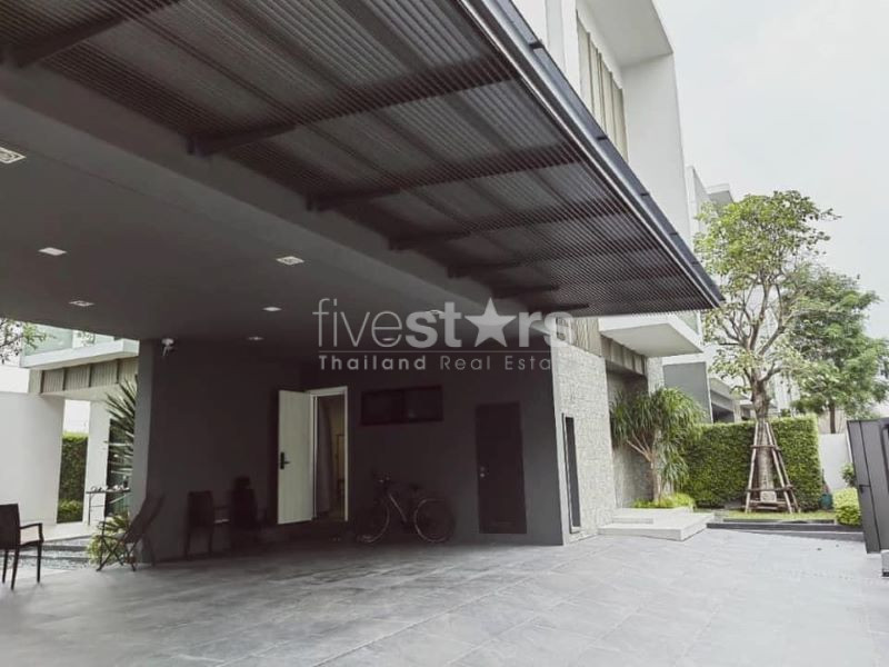 Maison de luxe moderne 4 chambres à louer à Rama9-Srinakarin, photo 2