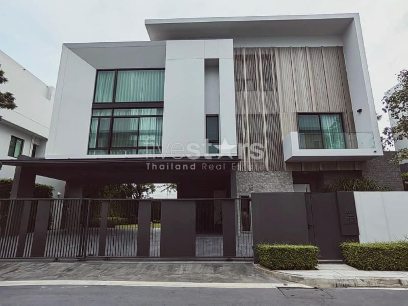 Maison de luxe moderne 4 chambres à louer à Rama9-Srinakarin