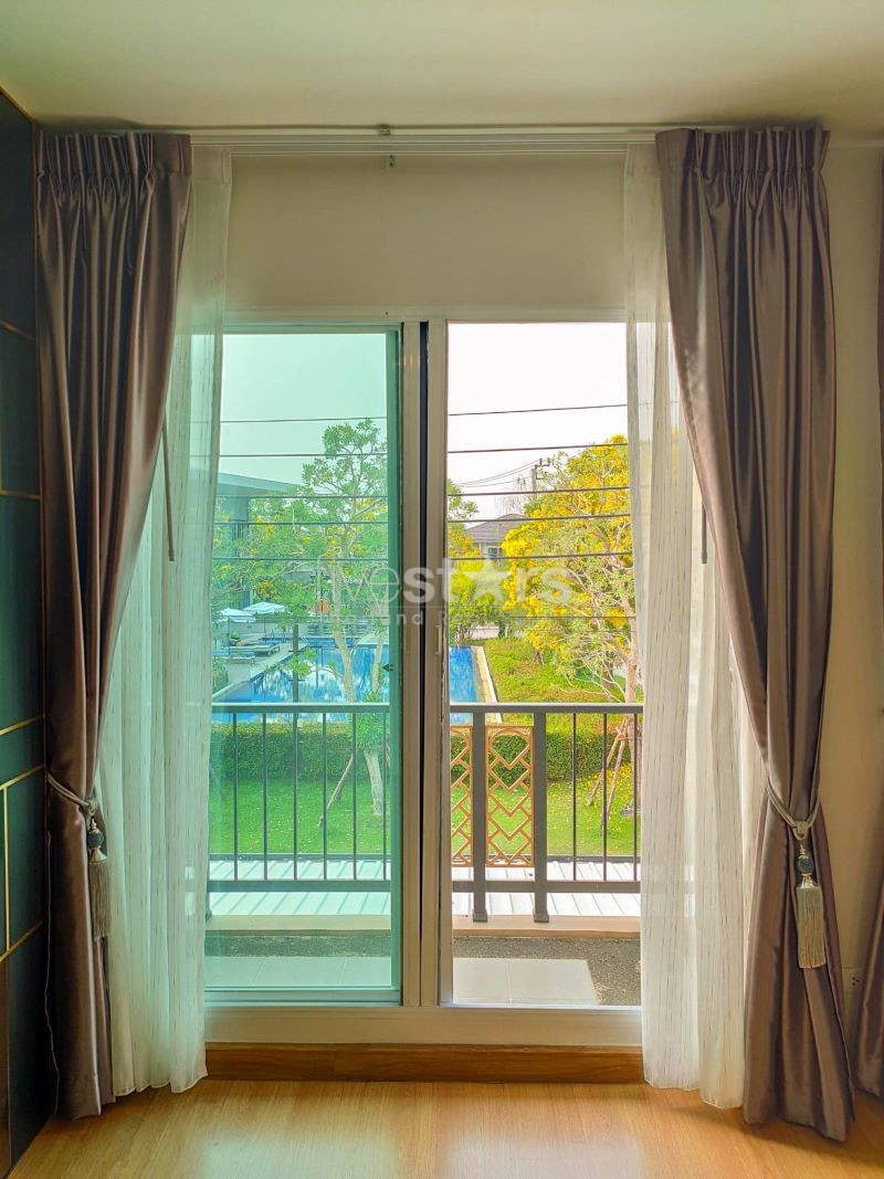 Maison de luxe moderne 3 chambres à louer à Pattanakarn, photo 9