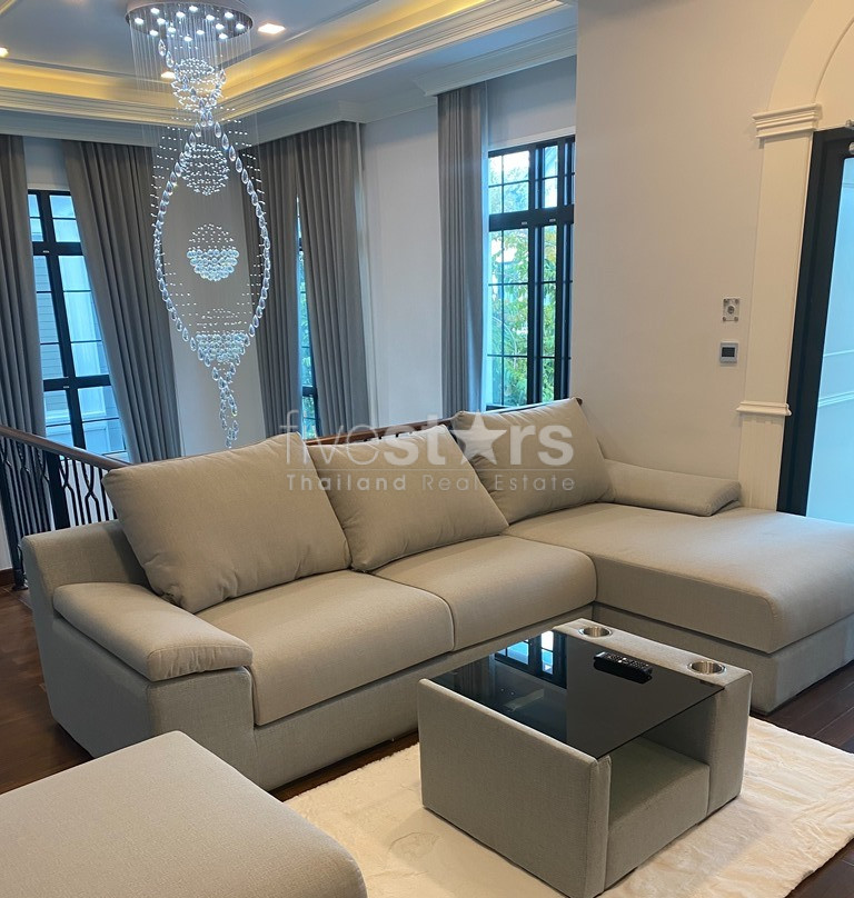 Maison de 4 chambres à louer sur Soi Srinagarindra 53, photo 2