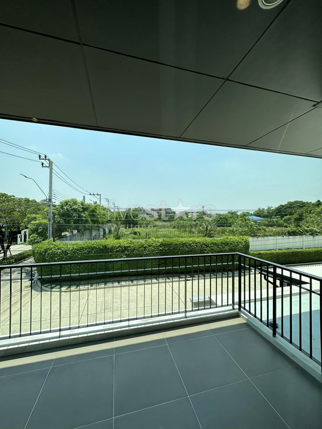 Luxury 4 - Bedrooms for sale on Pattanakarn, photo 7